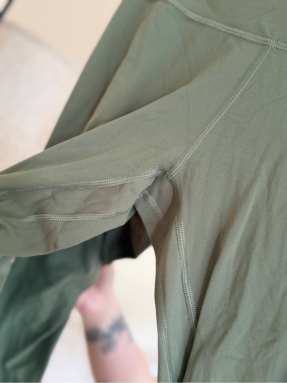 Lululemon green align legging - Picture 4 of 5